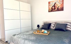 Ema Apartment